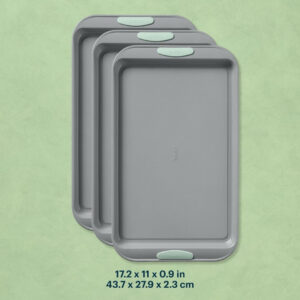 Alternative view of Pyrex® Metal Bakeware 3-Piece Large Cookie Sheet Set in Sage