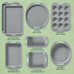 Alternative view of Pyrex® Metal Bakeware 8-Piece Set in Sage