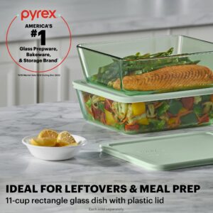 Alternative view of Pyrex® Simply Store® Tinted 11-cup Rectangle Storage with Green Plastic Lid
