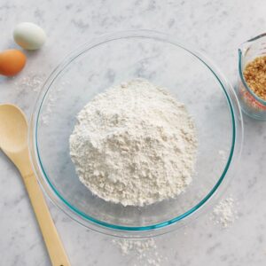 Alternative view of Pyrex® 4-quart Mixing Bowl